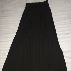 Black long skirt